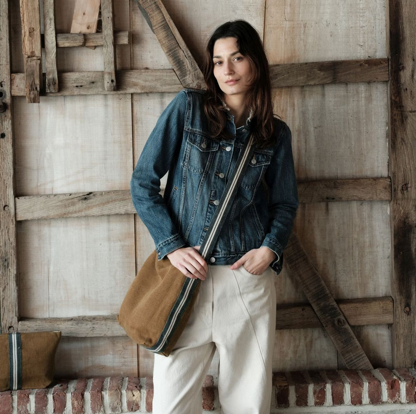 Libeco Miles Crossbody Shoulder Bag | Libeco | Miss Arthur | Home Goods | Tasmania