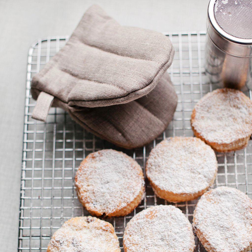 Fog Linen Work Oven Mitten | Fog Linen Work | Miss Arthur | Home Goods | Tasmania
