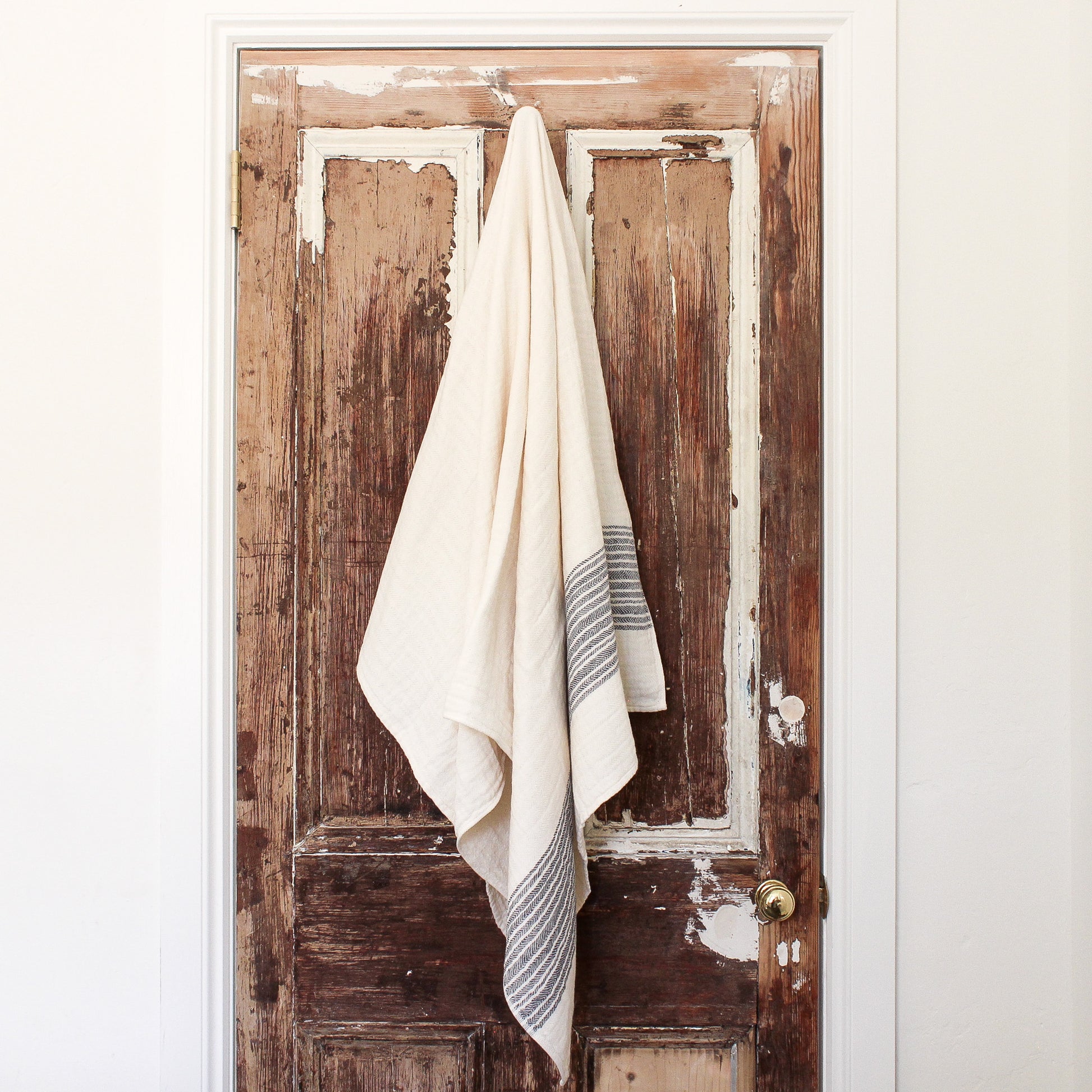 Kontex Flaxline Bath Towel Navy & Ivory | Kontex | Miss Arthur | Home Goods | Tasmania