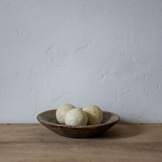 Est Small Soap Ball Lemon Lime Poppy Seed | Est | Miss Arthur | Home Goods | Tasmania