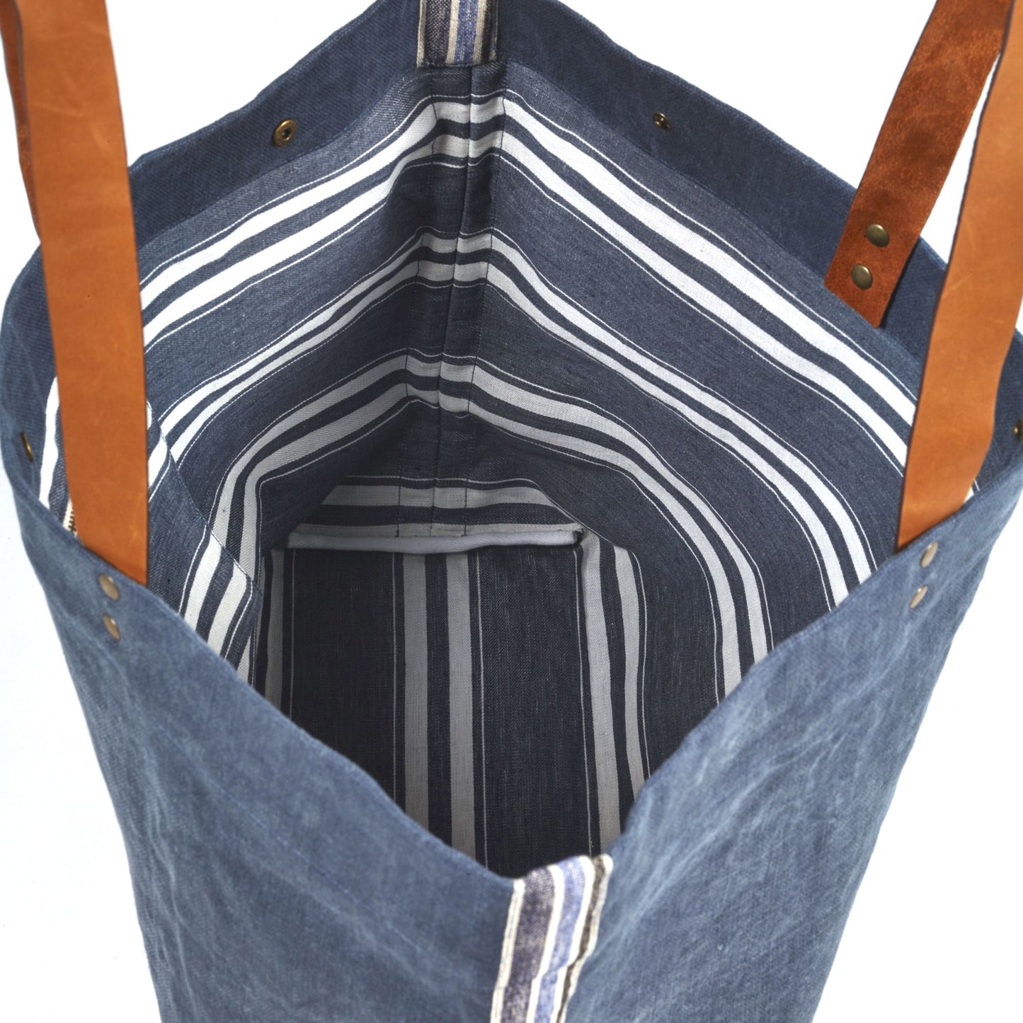 Libeco The Galloper Shoulder Bag Bastion | Libeco | Miss Arthur | Home Goods | Tasmania