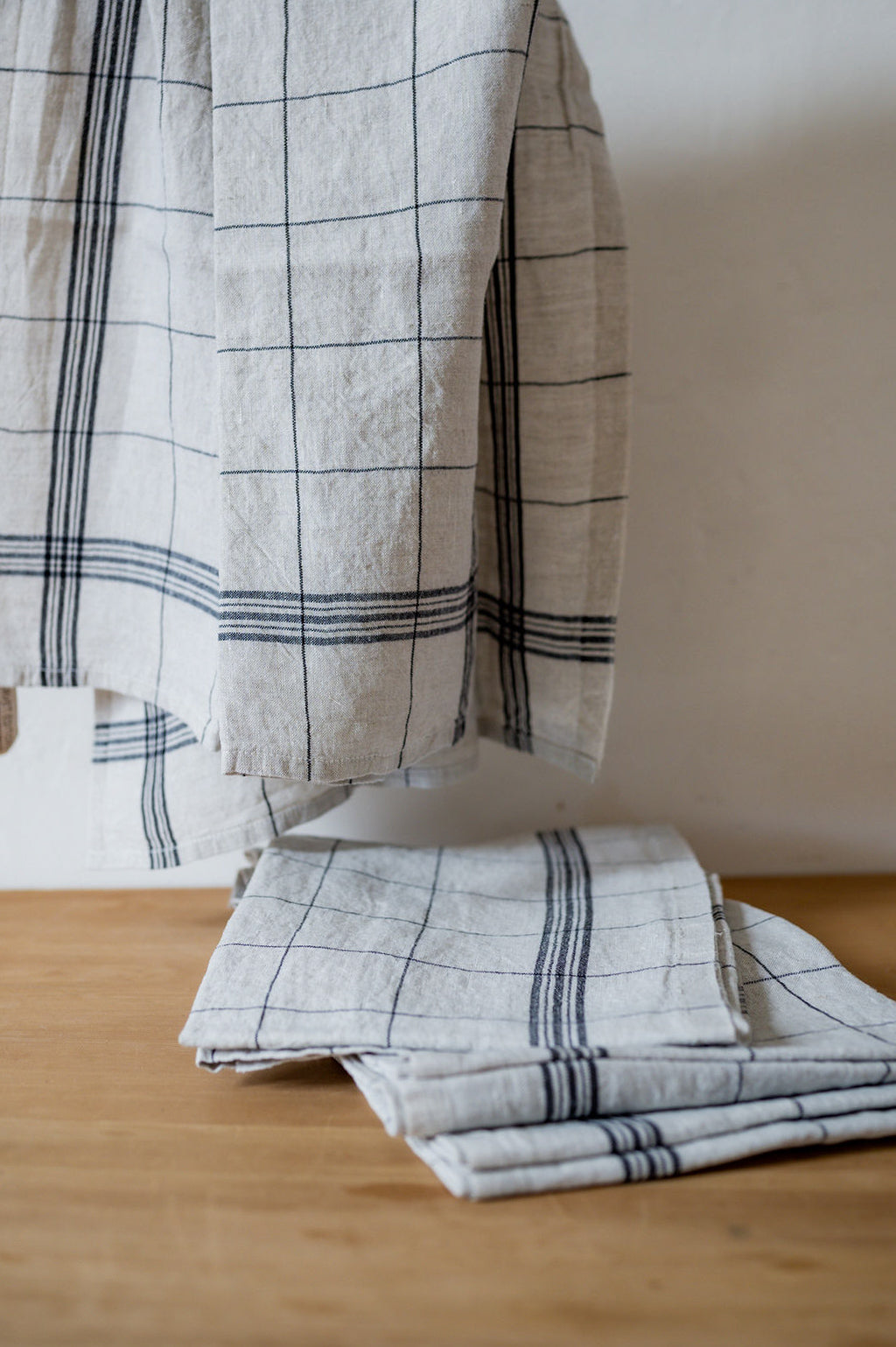 Charvet Éditions French Linen Bistrot Tea Towel Noir | Charvet Éditions | Miss Arthur | Home Goods | Tasmania