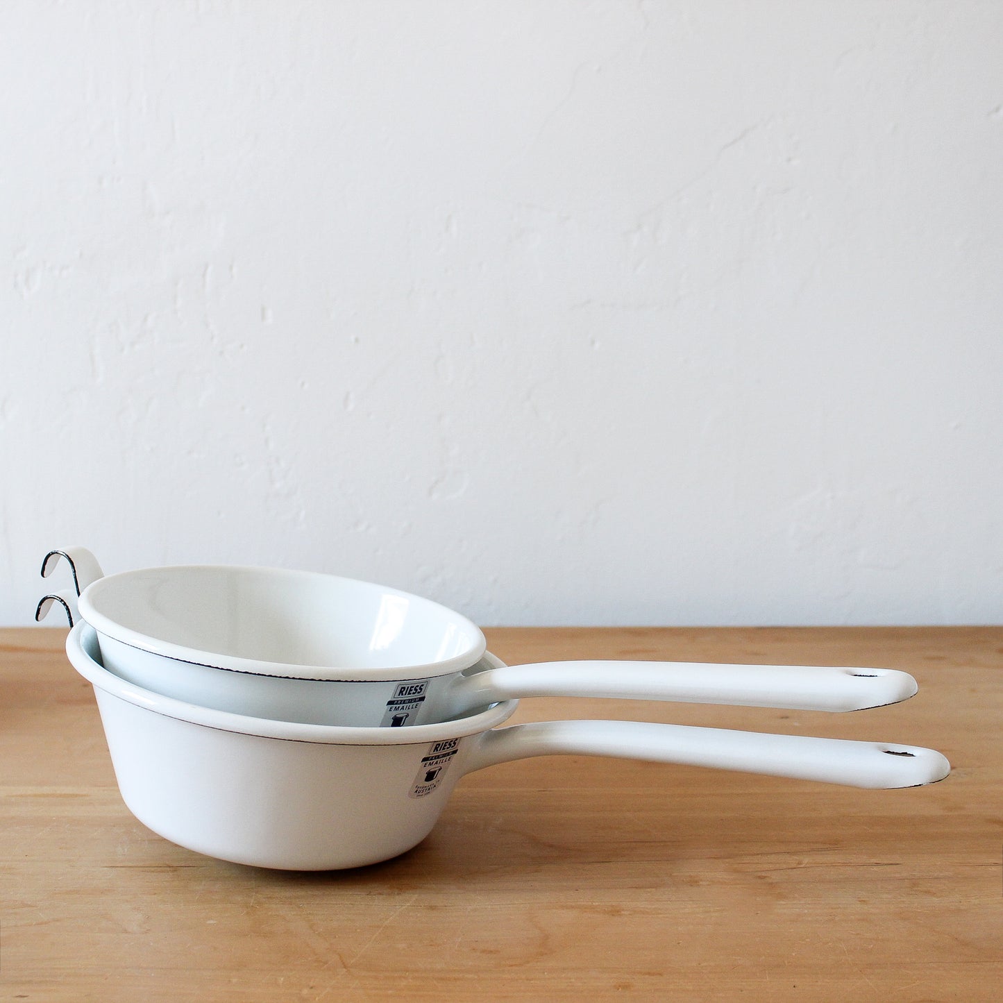 Riess Enamel Sieve with Handle White 18cm | Riess | Miss Arthur | Home Goods | Tasmania