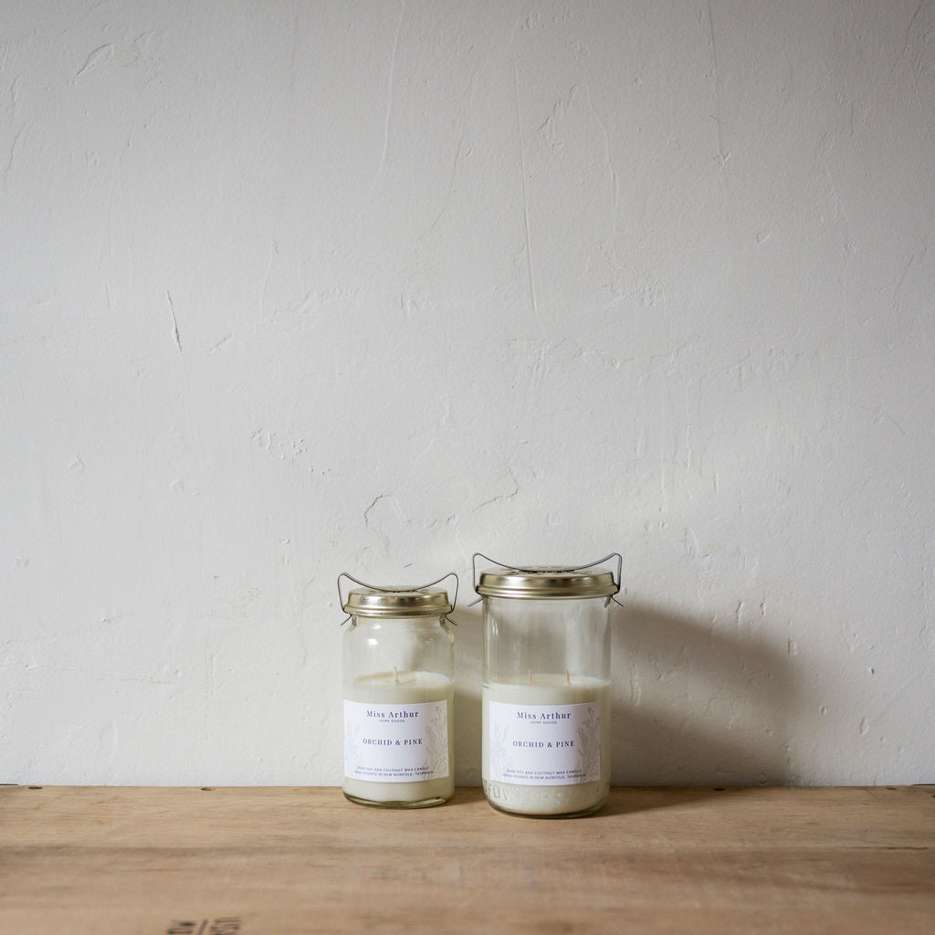 Blackcurrant & Plum N° 20 Candle | Miss Arthur | Miss Arthur | Home Goods | Tasmania