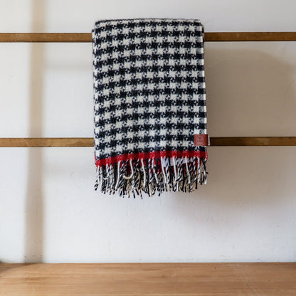 Klippan Dogtooth Wool Blanket Black
