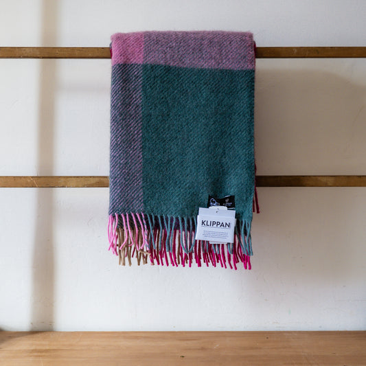 Klippan Gotland Wool Check Blanket Pink
