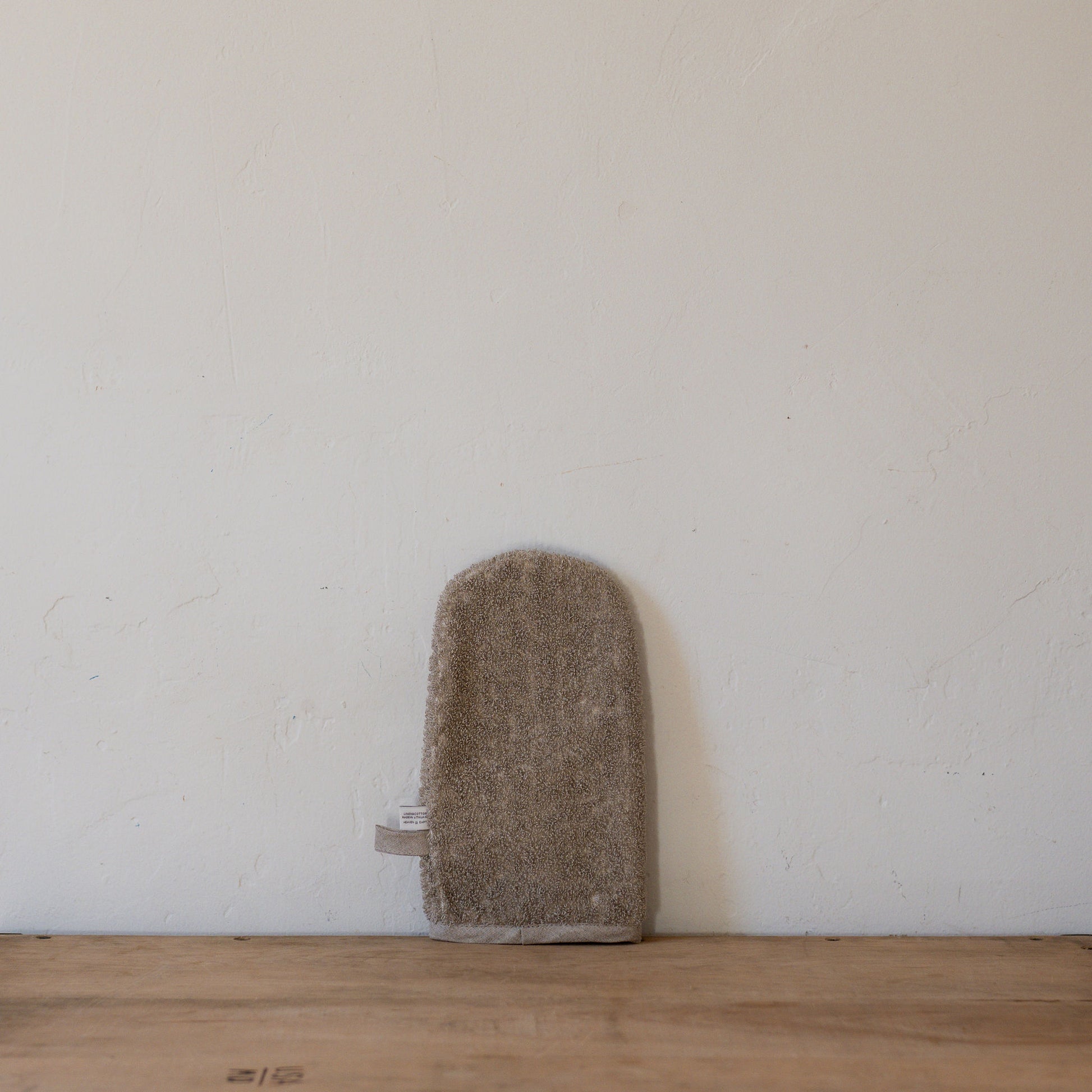 Linen Exfoliating Glove | Heaven in Earth | Miss Arthur | Home Goods | Tasmania