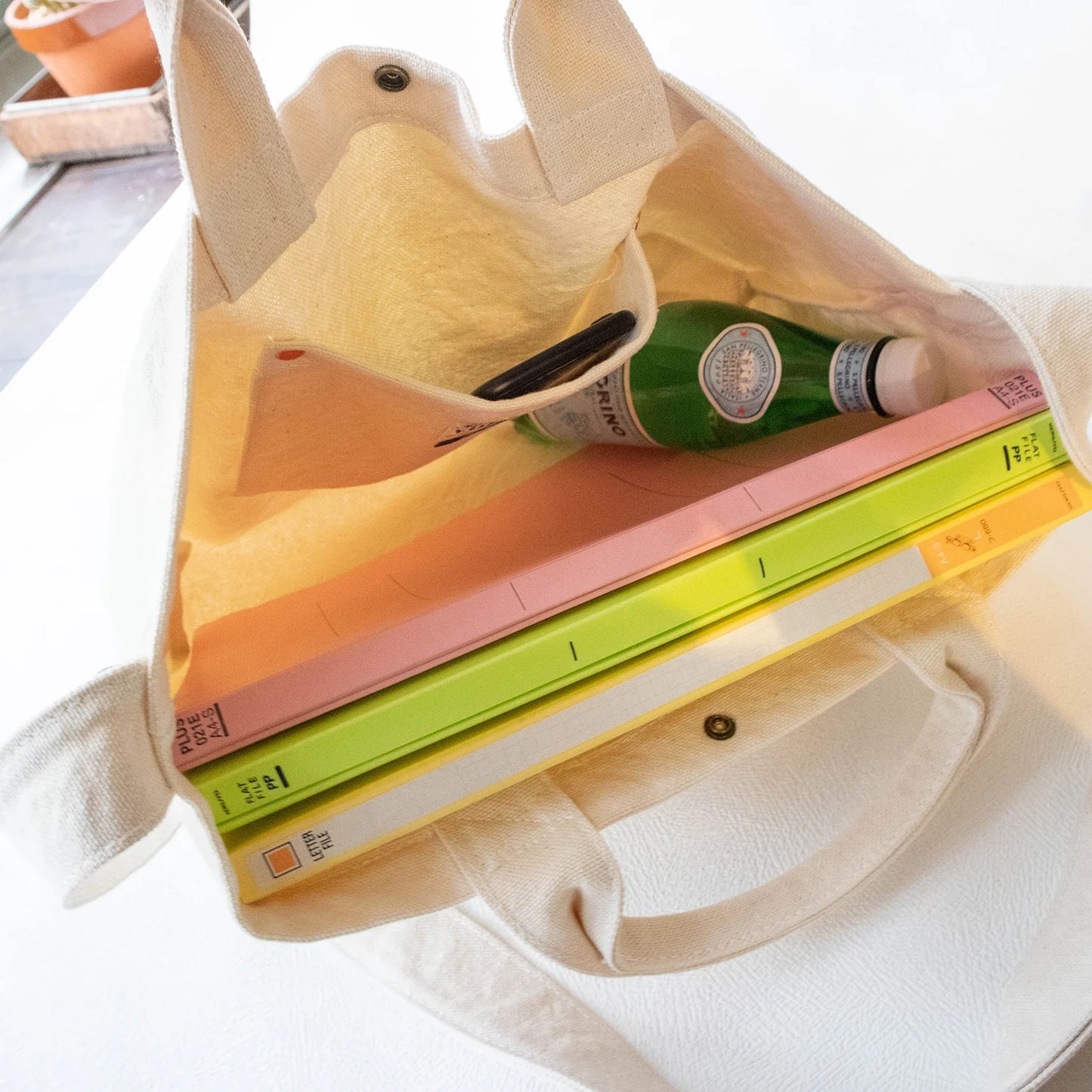 V.D.L.C Horizontal Tote Bag VC-9 Off White