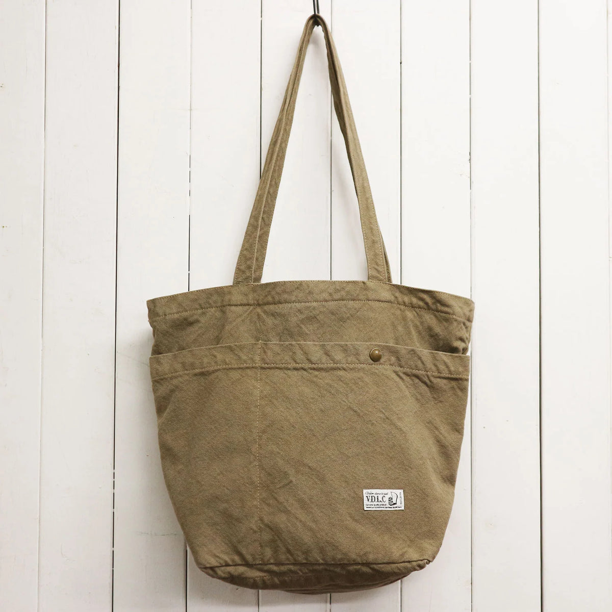 V.D.L.C Shoulder Zip Tote VC-49 Beige