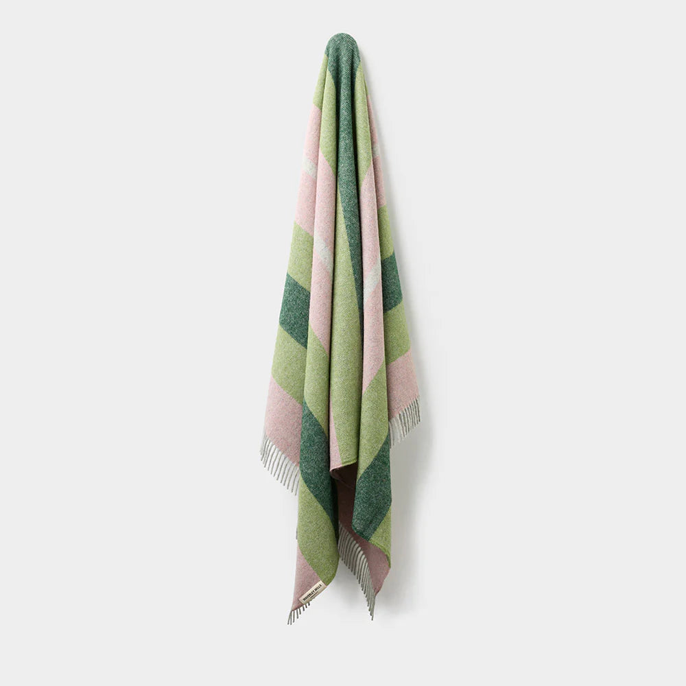 Waverley Mills Recycled Breezy Throw Bloom