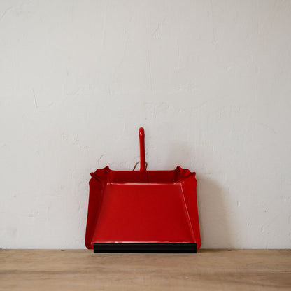 Iris Hantverk Dust Pan Short Handle Red | Iris Hantverk | Miss Arthur | Home Goods | Tasmania