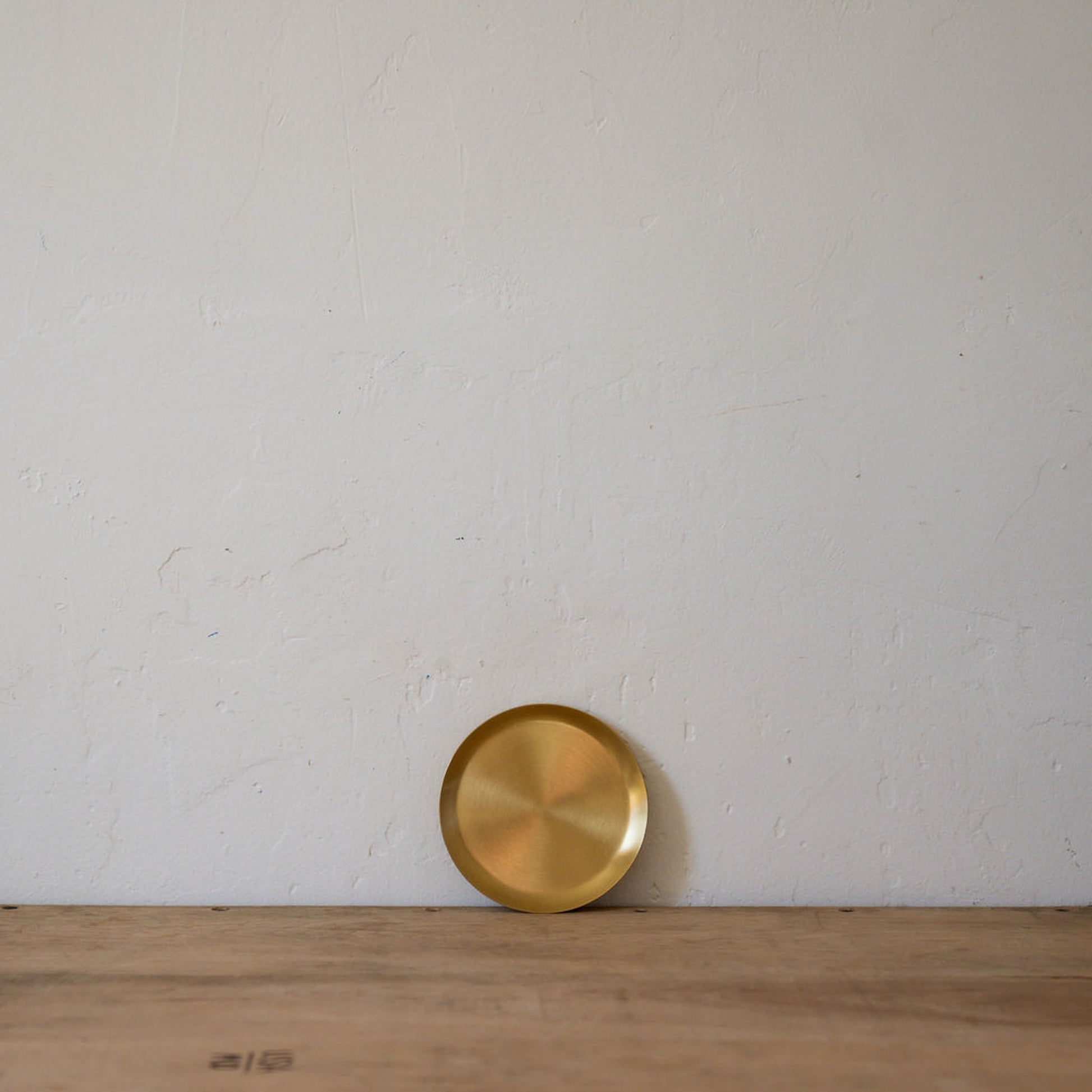 Fog Linen Work Brass Plate Round Medium | Fog Linen Work | Miss Arthur | Home Goods | Tasmania