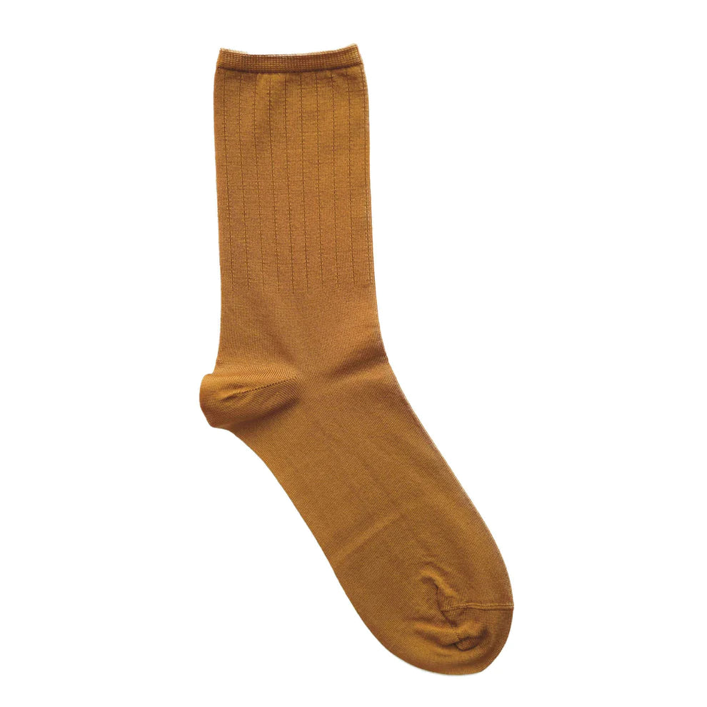 Hakne Smooth Silk Socks Amber Medium Miss Arthur