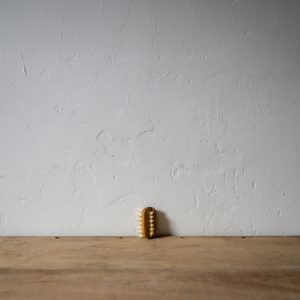 Iris Hantverk Lovisa Travel Nail Brush | Iris Hantverk | Miss Arthur | Home Goods | Tasmania