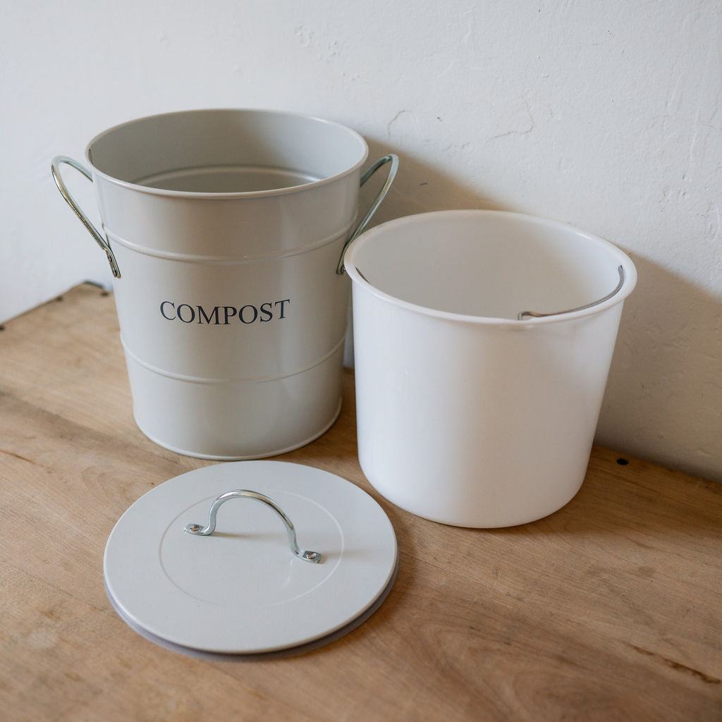 Compist Bucket Compost Bucket Chalk – Miss Arthur