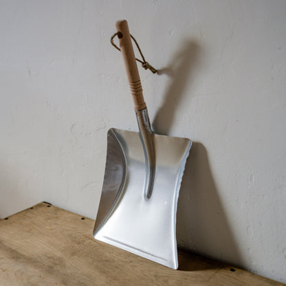 Galvanised Dustpan | Heaven in Earth | Miss Arthur | Home Goods | Tasmania