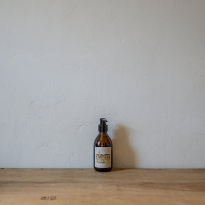 Isabelle Boinot Les Grande Vacances Hand & Body Soap | Les Choses Simples | Miss Arthur | Home Goods | Tasmania