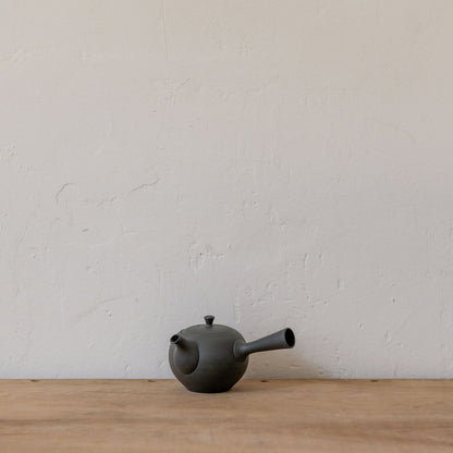 Maru Teapot Side Handle | Japanese Artisan | Miss Arthur | Home Goods | Tasmania