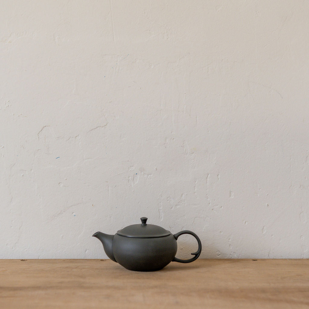 Hira Teapot Back Handle | Japanese Artisan | Miss Arthur | Home Goods | Tasmania