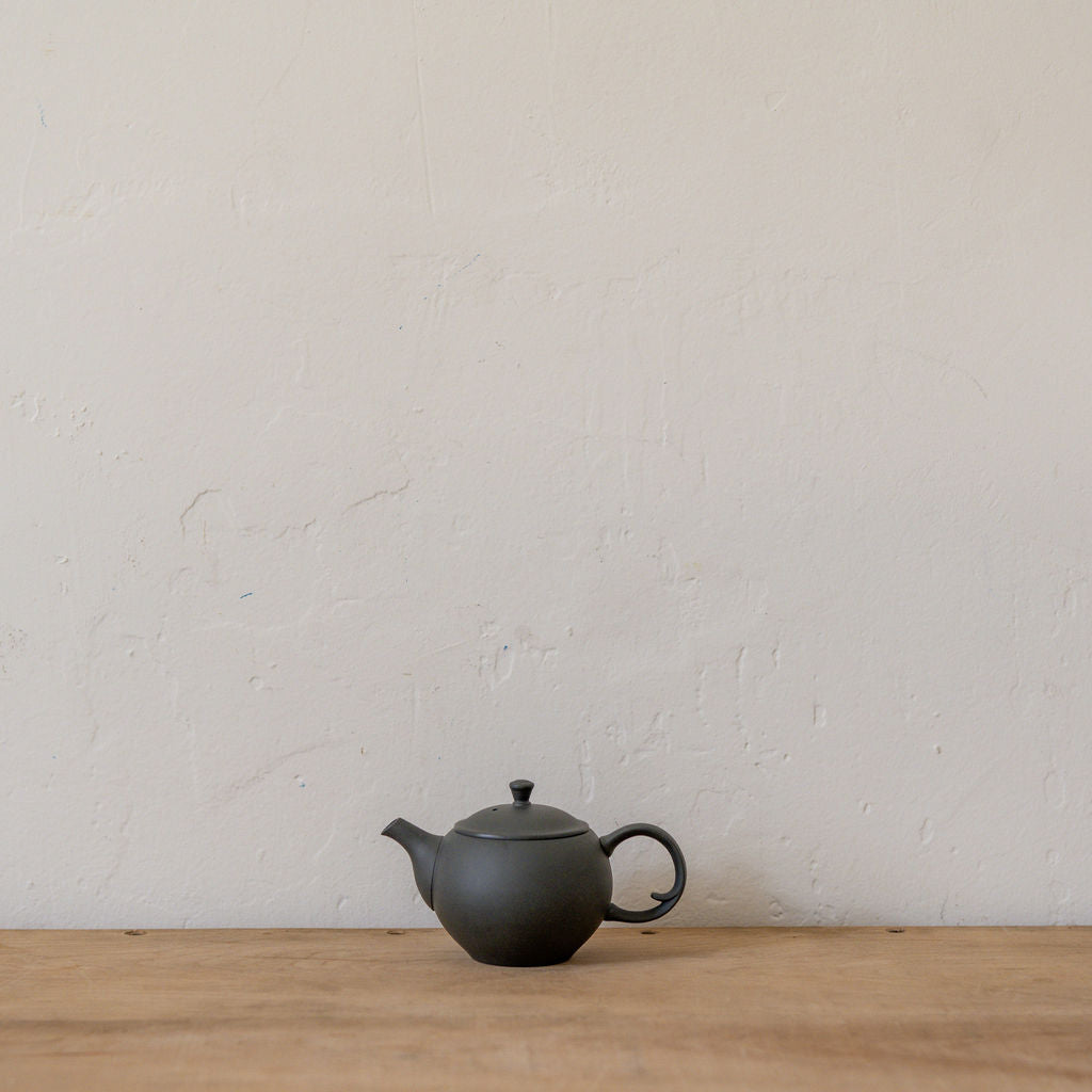 Maru Teapot Back Handle | Japanese Artisan | Miss Arthur | Home Goods | Tasmania