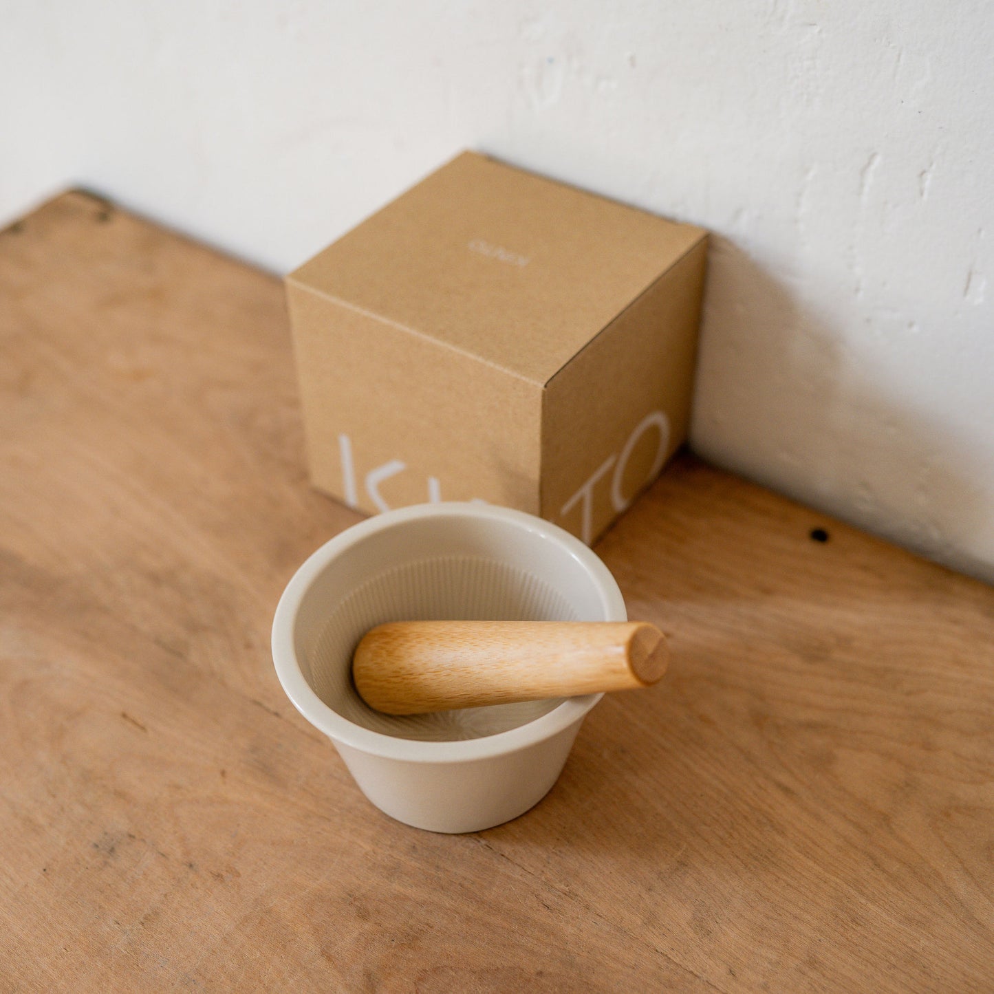 Kinto Taku Mortar and Pestle White | Kinto | Miss Arthur | Home Goods | Tasmania