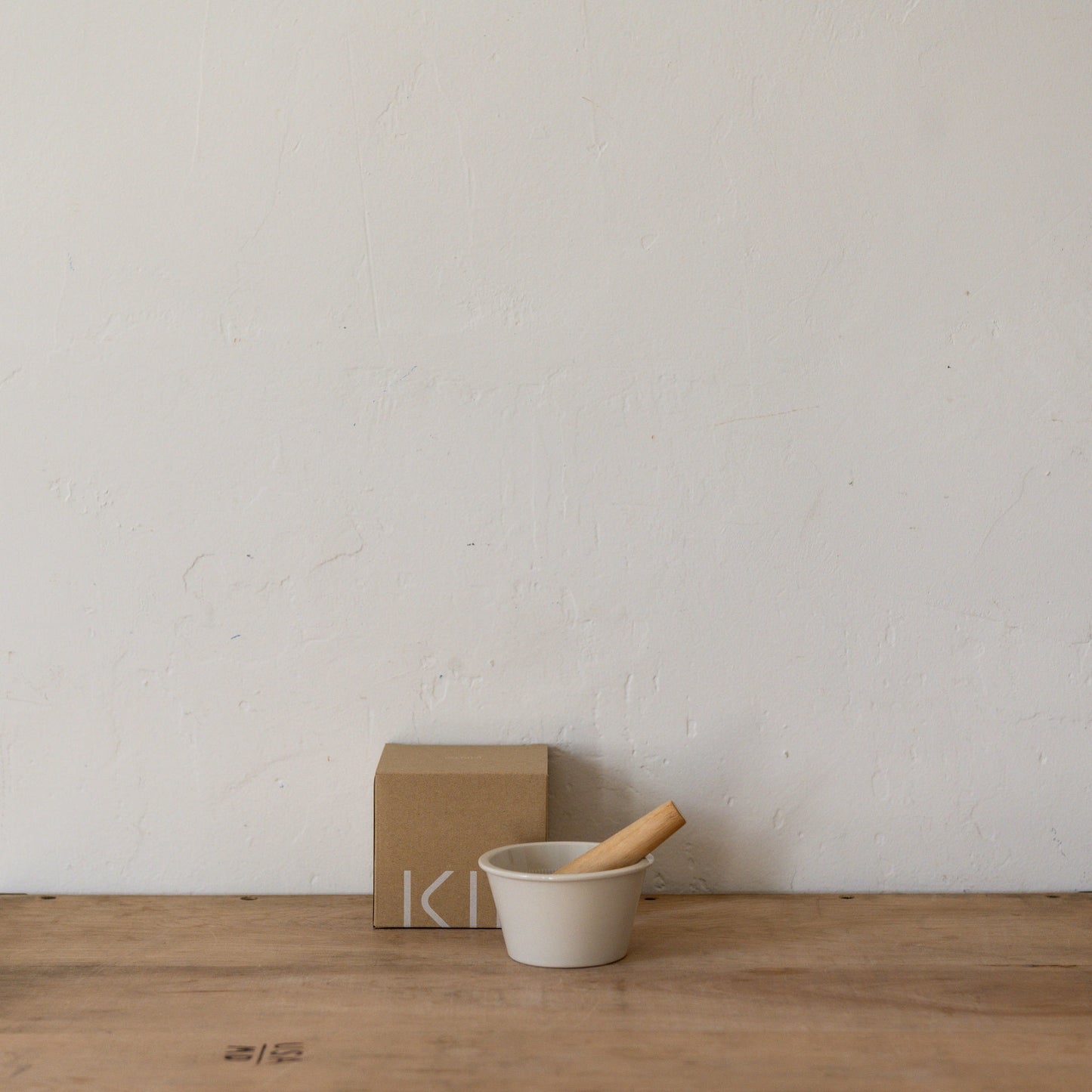 Kinto Taku Mortar and Pestle White | Kinto | Miss Arthur | Home Goods | Tasmania