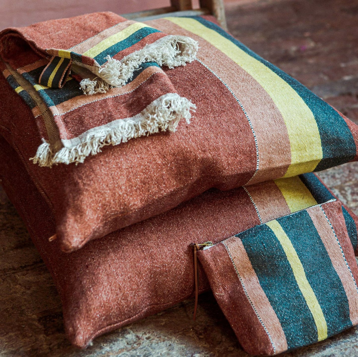 Libeco Belgian Pouch Old Rose | Libeco | Miss Arthur | Home Goods | Tasmania
