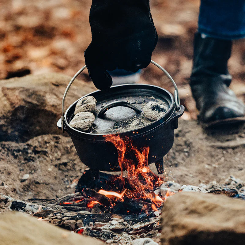 Lodge 8 Quart Deep Camp Dutch Oven