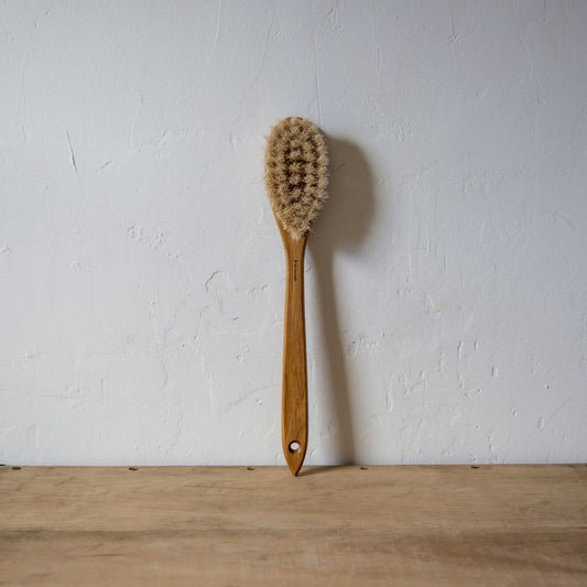 Iris Hantverk Bathtub Scrub Brush | Fjørn Scandinavian