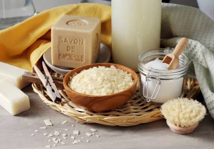 Marius Fabre Marseille Soap Flakes 750g | Marius Fabre | Miss Arthur | Home Goods | Tasmania