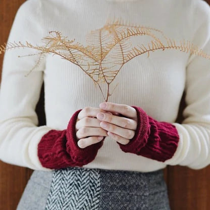 Nishiguchi Kutsushita Teni Wool Hand Warmer Bordeaux | Nishiguchi Kutsushita | Miss Arthur | Home Goods | Tasmania