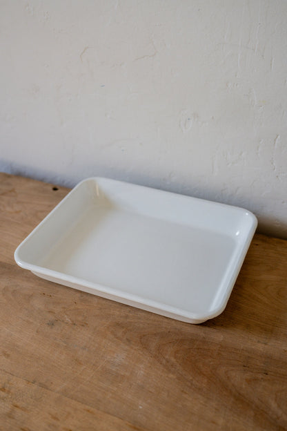 Noda Horo White Enamel Baking Tray No.18 | Noda Horo | Miss Arthur | Home Goods | Tasmania