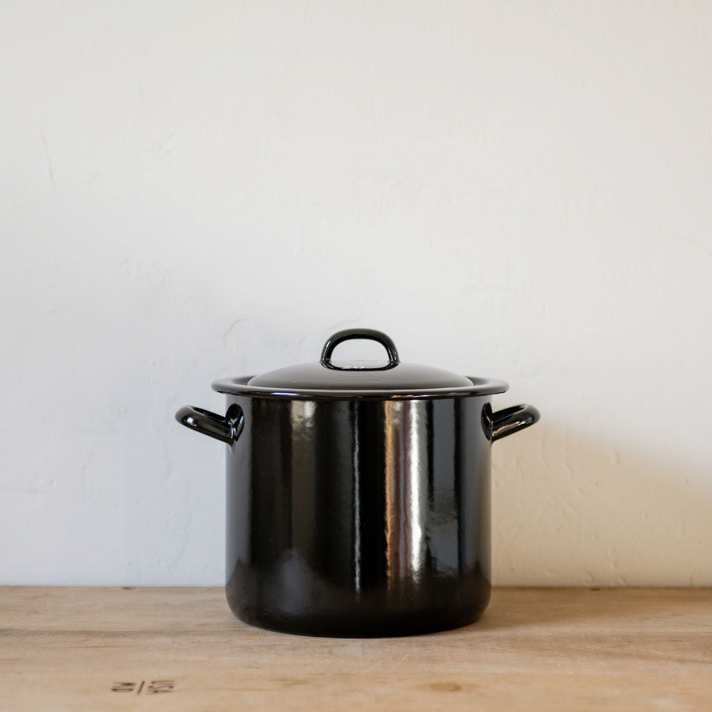 Riess Enamel Classic Casserole with Cover Black 4 Litre | Riess | Miss Arthur | Home Goods | Tasmania