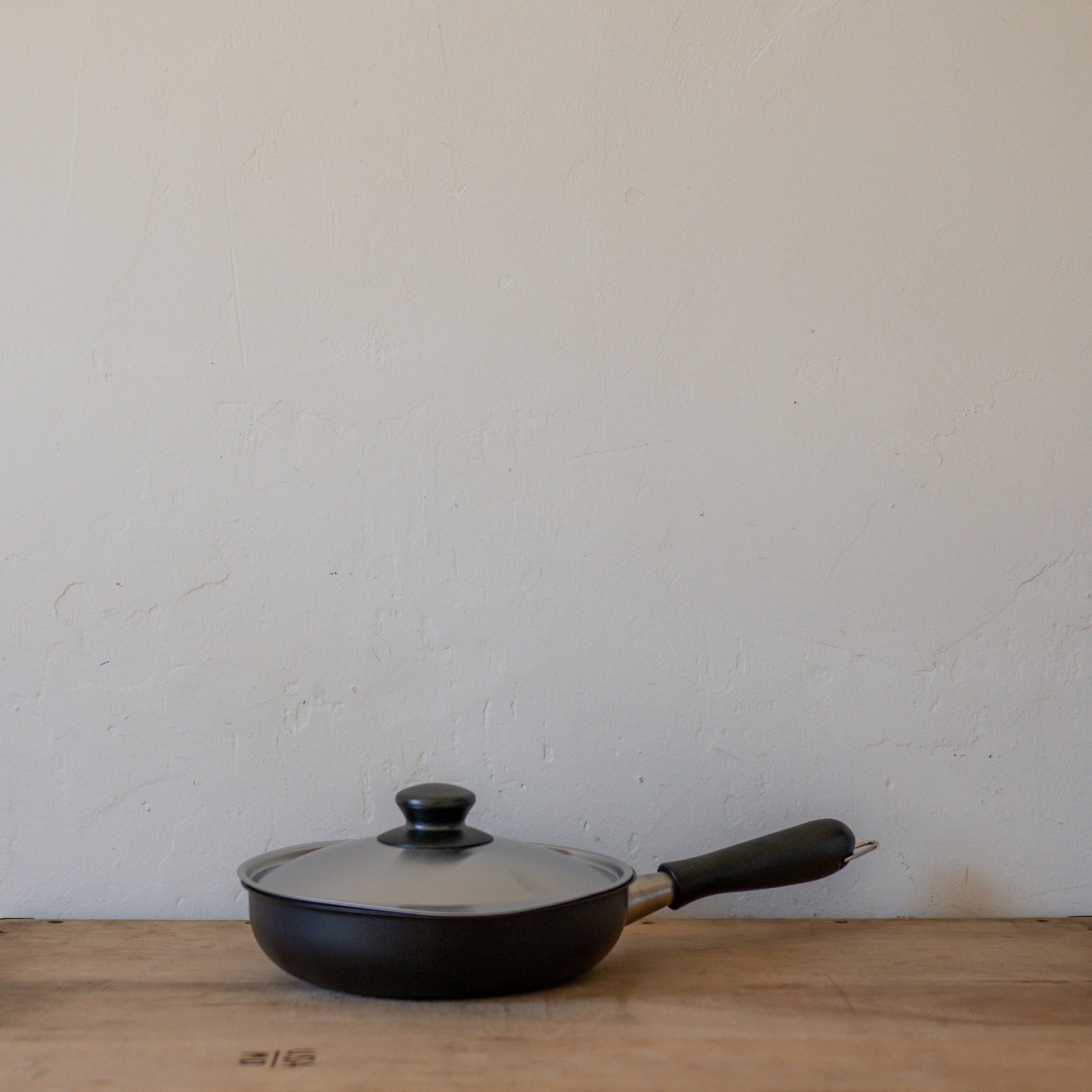 Sori Yanagi Magma Plate Iron Frying Pan 22cm | Sori Yanagi | Miss Arthur | Home Goods | Tasmania