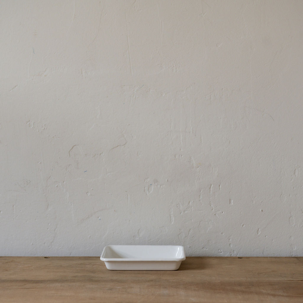 Noda Horo White Enamel Baking Tray Mini | Noda Horo | Miss Arthur | Home Goods | Tasmania