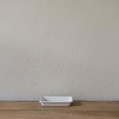 Noda Horo White Enamel Baking Tray Mini | Noda Horo | Miss Arthur | Home Goods | Tasmania