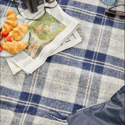 Tweedmill Textiles Polo Wool Picnic Rug Navy Bannockbane