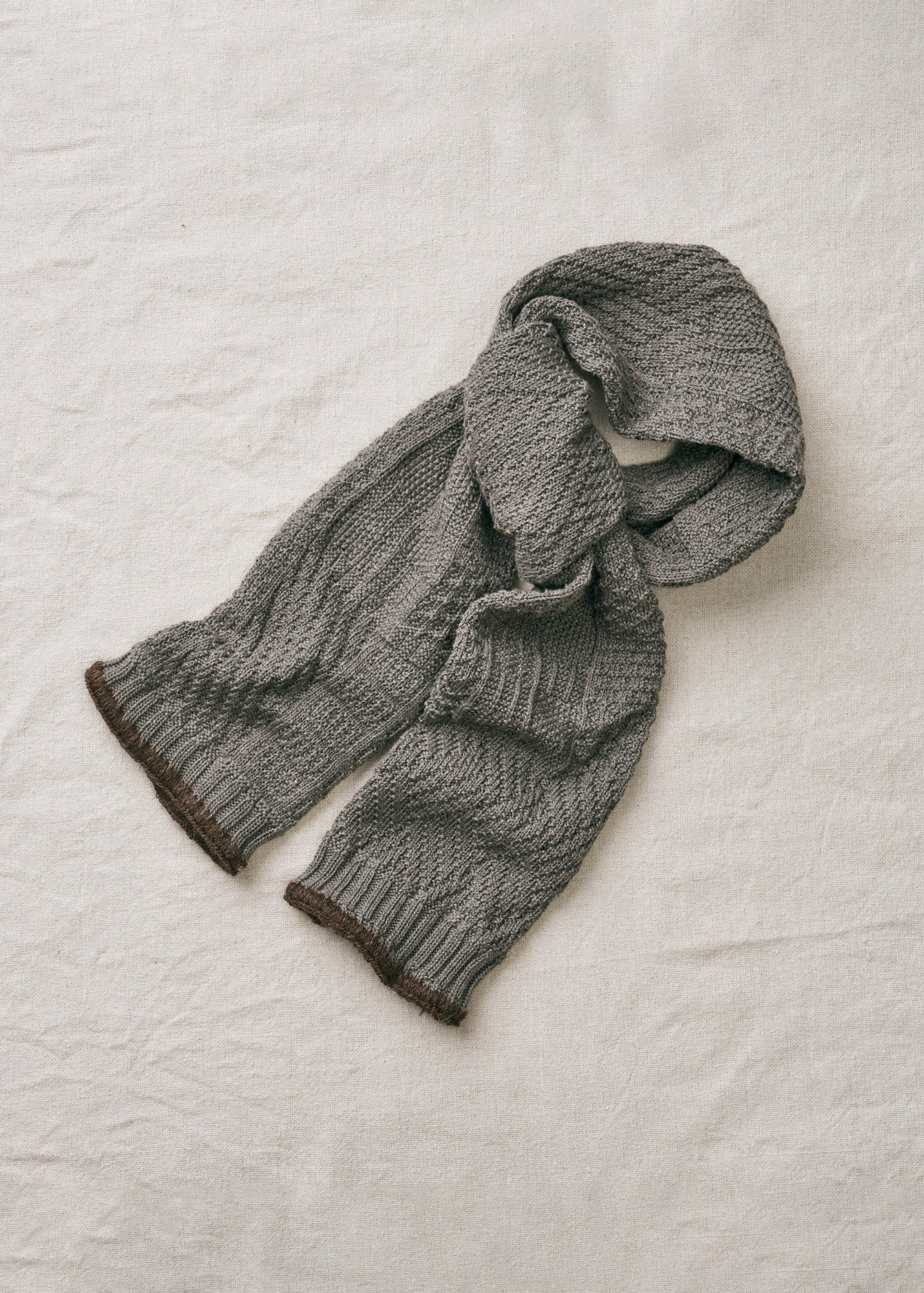 Yahae Organic Cotton Yak Knit Pattern Stole Dark Grey