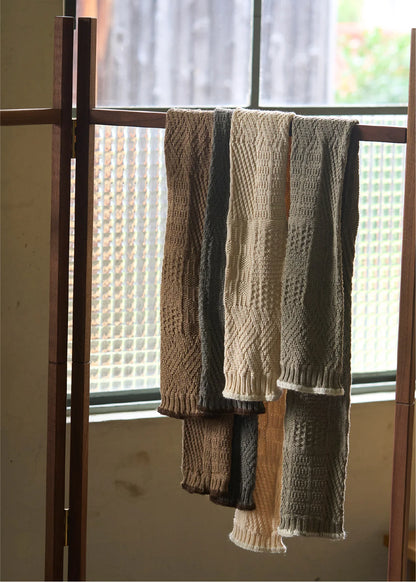 Yahae Organic Cotton Yak Knit Pattern Stole White