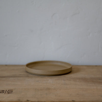 Plate/Lid 185mm Natural HP003 | Hasami | Miss Arthur | Home Goods | Tasmania