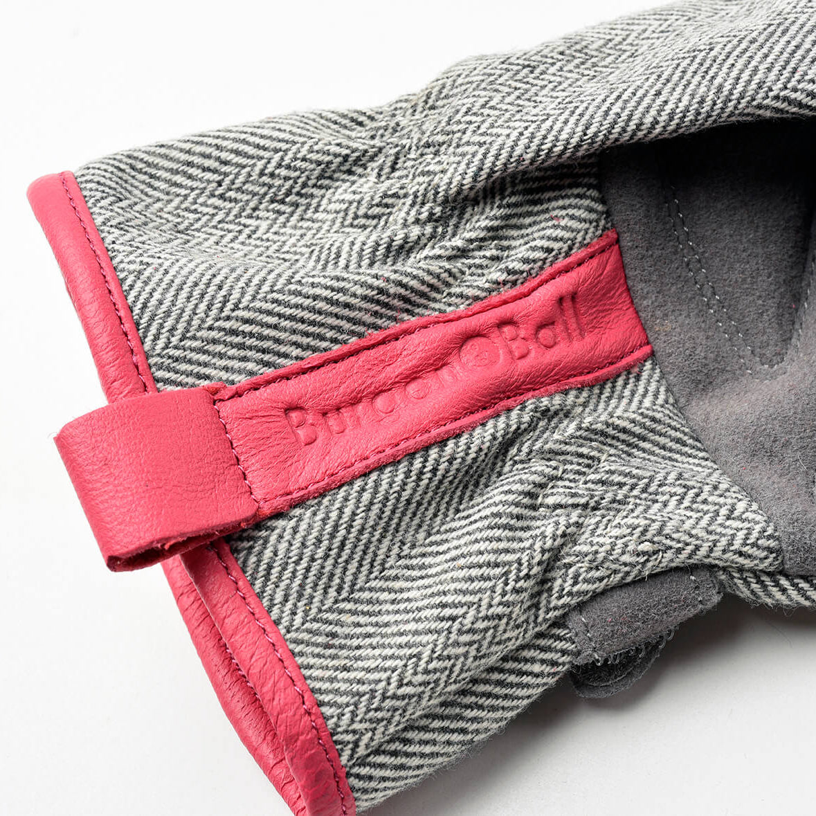 Love The Glove Grey Tweed M/L | Burgon & Ball | Miss Arthur | Home Goods | Tasmania