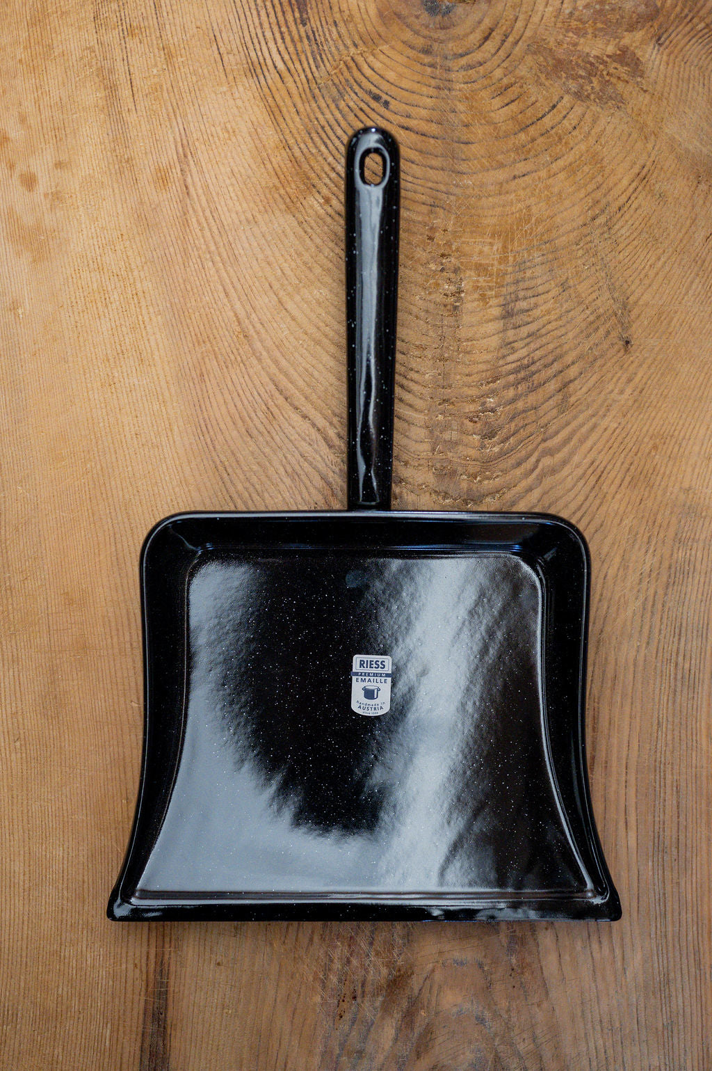 Riess Enamel Dustpan Black | Riess | Miss Arthur | Home Goods | Tasmania