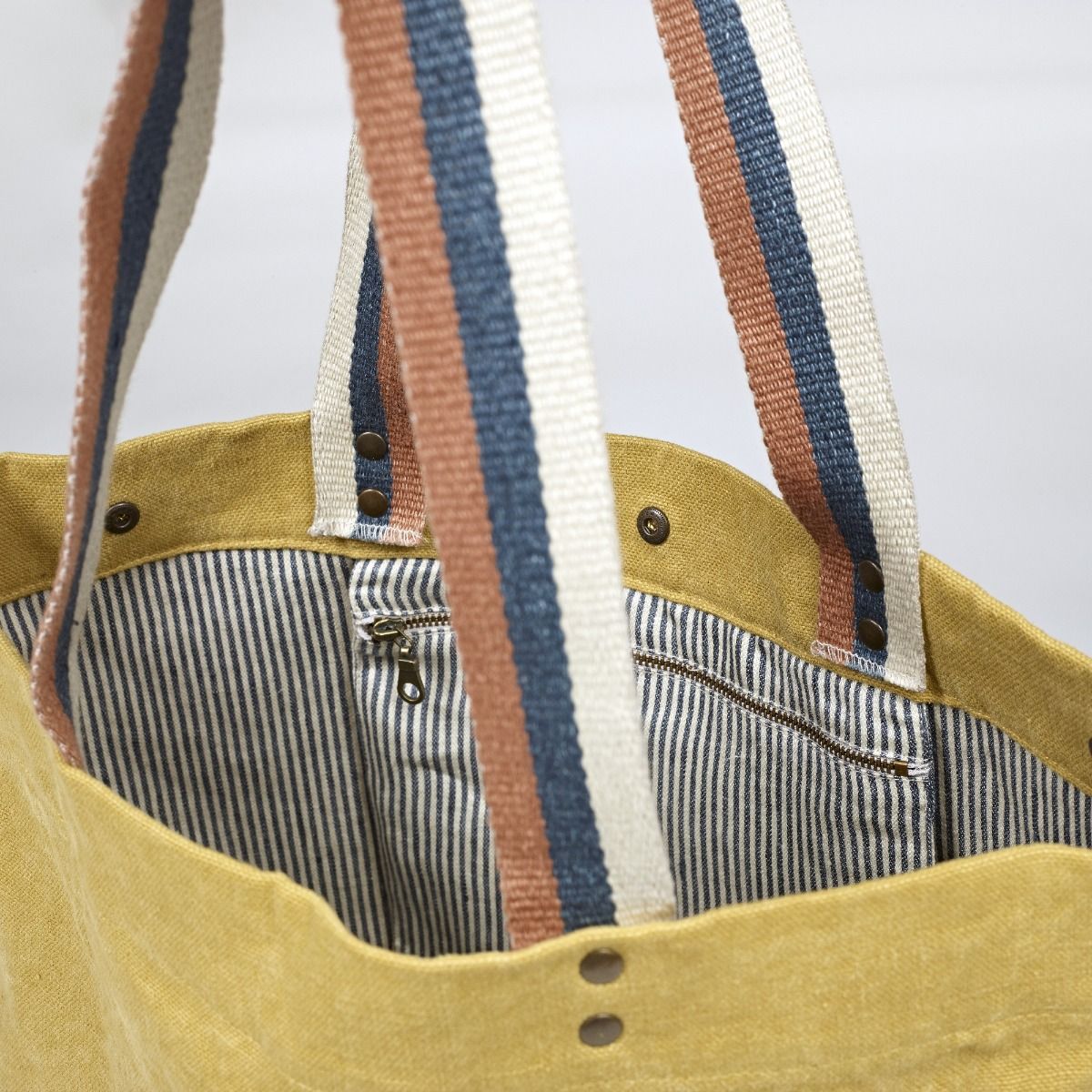 Ellis Shoulder Bag Ambre | Libeco | Miss Arthur | Home Goods | Tasmania