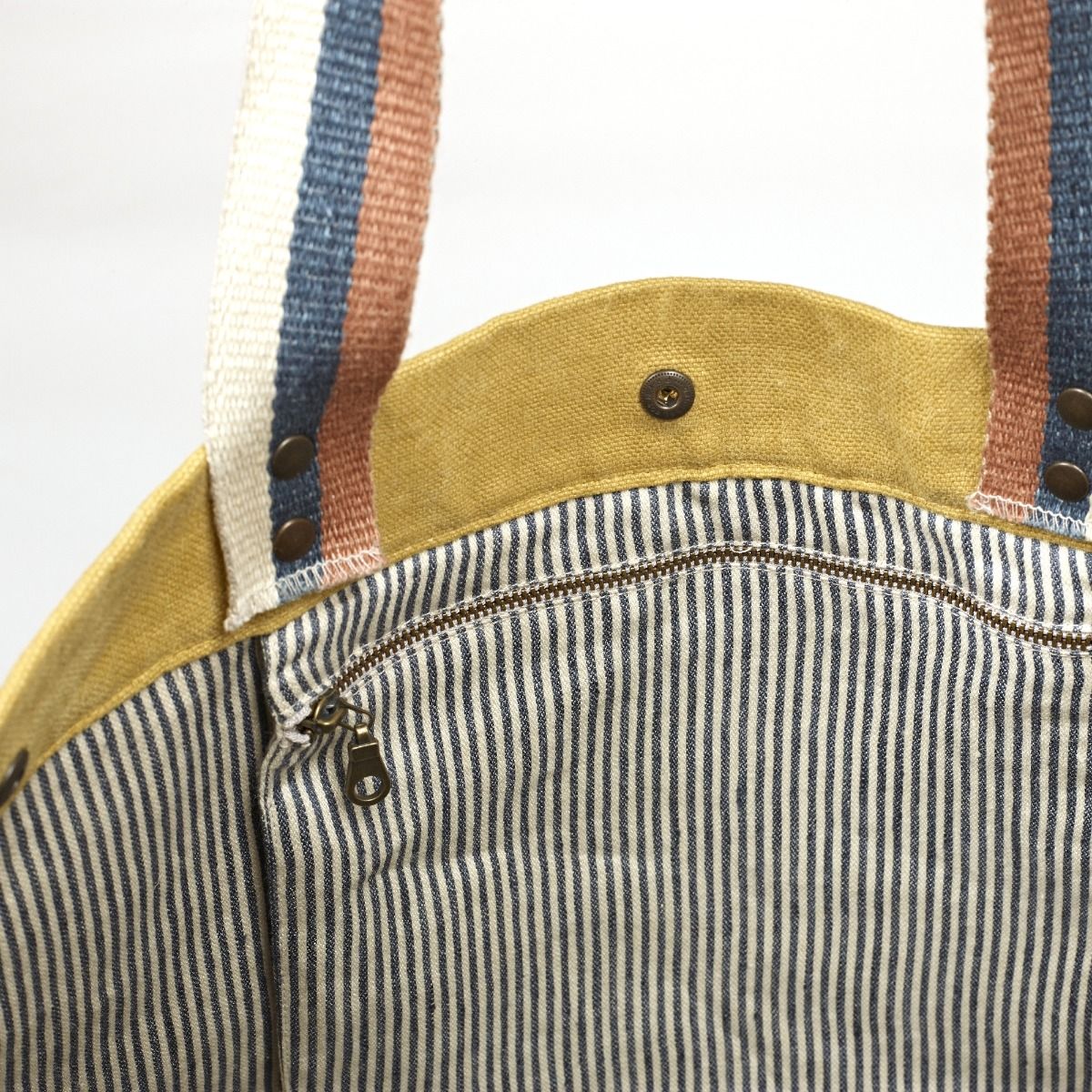 Ellis Shoulder Bag Ambre | Libeco | Miss Arthur | Home Goods | Tasmania