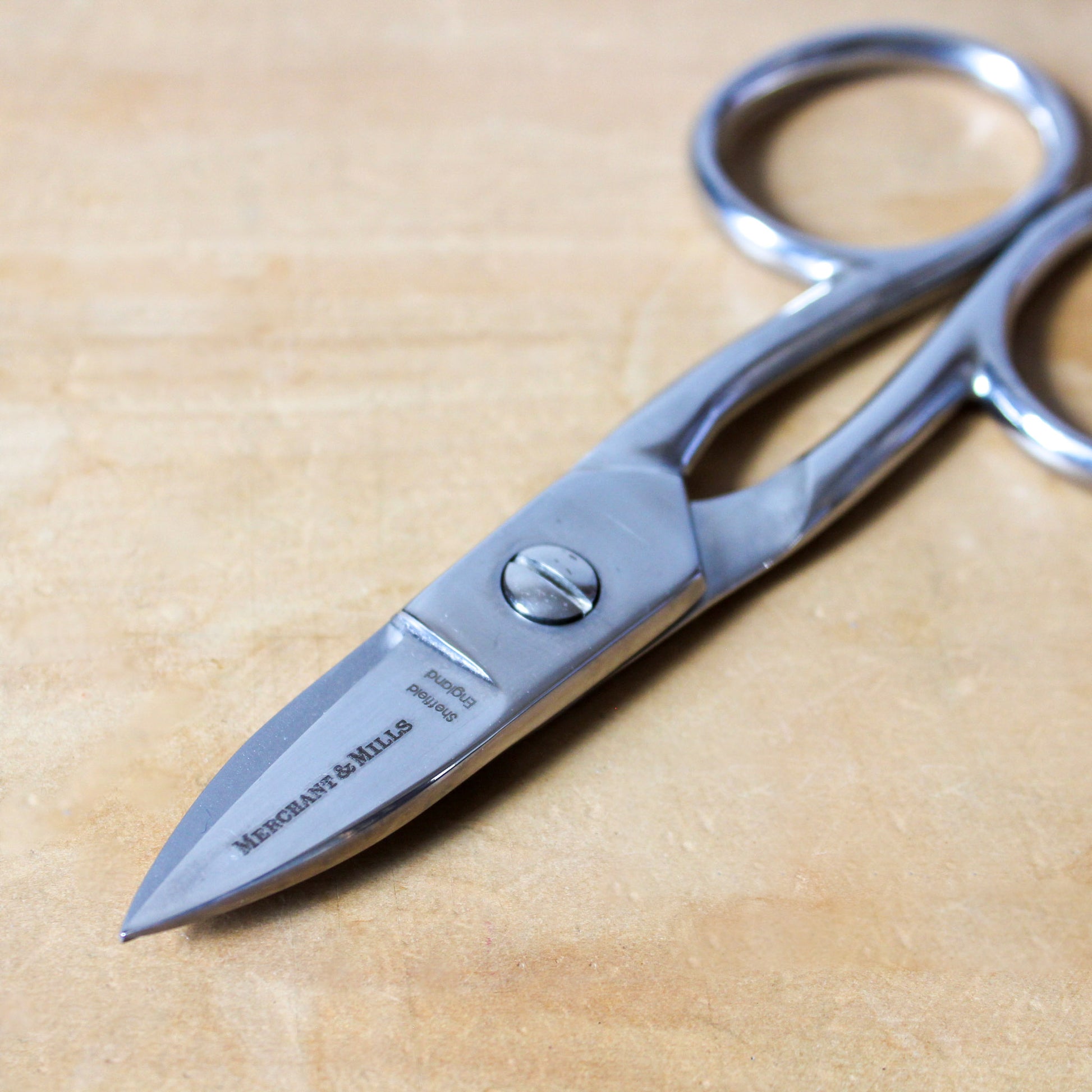 Merchant & Mills Buttonhole Scissors – Miss Arthur
