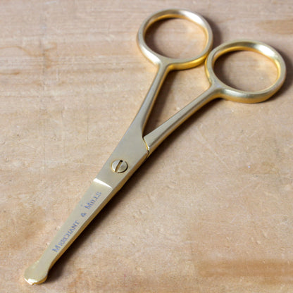 Merchant & Mills Short Blade Safety Scissors | Merchant & Mills | Miss Arthur | Home Goods | Tasmania