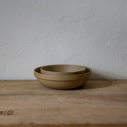 Hasami Shallow Bowl Round 185mm Natural HP032 | Hasami | Miss Arthur | Home Goods | Tasmania