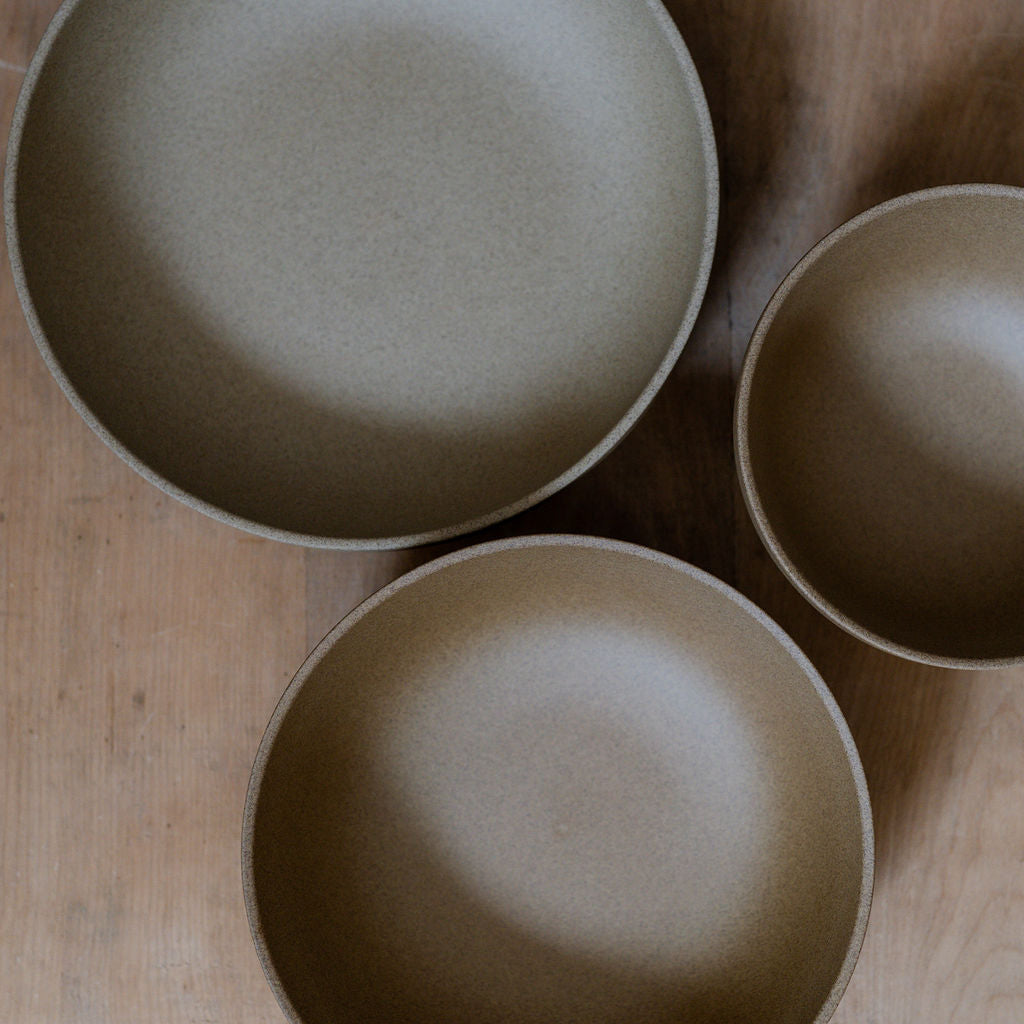 Hasami Shallow Bowl Round 185mm Natural HP032 | Hasami | Miss Arthur | Home Goods | Tasmania