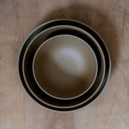 Hasami Shallow Bowl Round 185mm Natural HP032 | Hasami | Miss Arthur | Home Goods | Tasmania